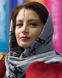 آزاده نوبهار