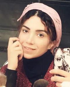 آذین فولادوند