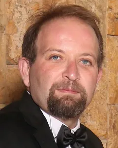 بابک برزویه