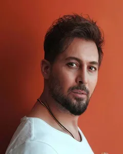 دانیال عبادی