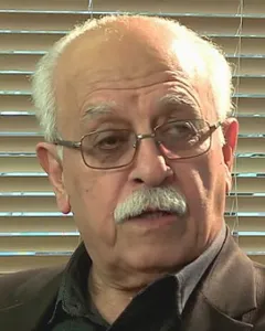 داریوش آشوری