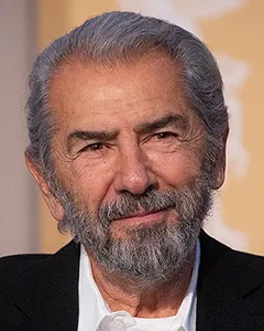 فرامرز قریبیان