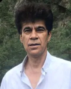 فرهاد طب نوری