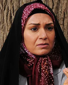 فاطمه صادقی