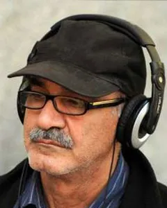 حمید لبخنده