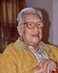 هوشنگ منتصری