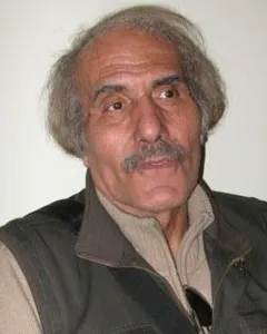 کامران باختر