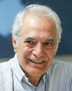 محمود کلاری