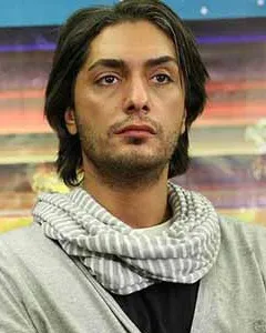 مانی کسراییان