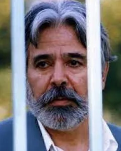 منوچهر احمدی