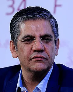 منصور لشکری قوچانی