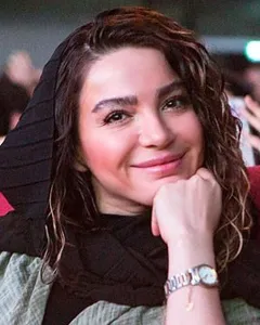 مهرناز افلاکیان