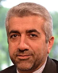 رضا اردکانیان