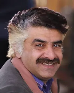 سیروس حسینی فر