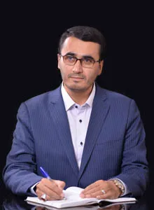 روح الله متفکر آزاد